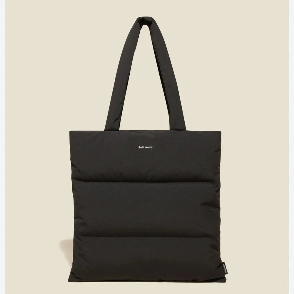 HOLZWEILER Ulriken Black Tote Bag - Picture 1 of 8